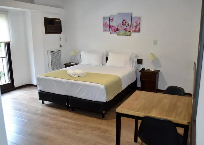 Emilia Hotel