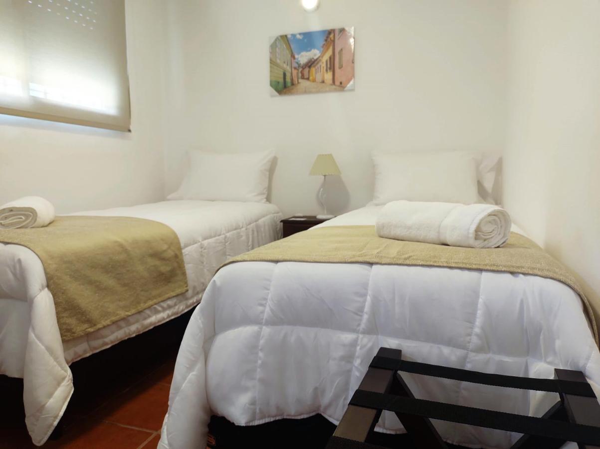 Emilia Hotel 2*