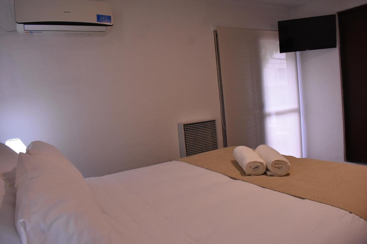 Hotel Emilia 2*